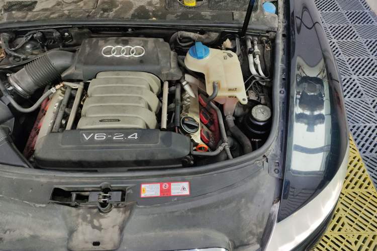 Used Audi A6L 2010 2.4L Comfort Edition Engine Bay Left
