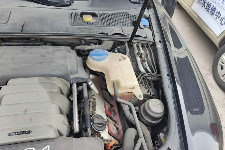 Used Audi A6L 2010 2.4L Comfort Edition Engine Bay Left