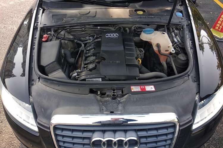 Used Audi A6L 2010 2.0 TFSI Manual Standard Edition Engine Bay