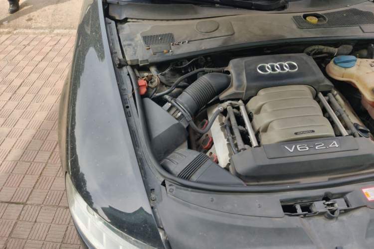 Used Audi A6L 2010 2.4L Technology Edition Engine Bay Right