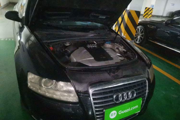 Used Audi A6L 2010 2.7 TDI Engine Bay Right