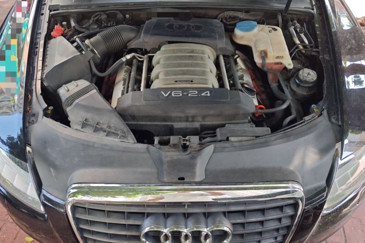 Used Audi A6L 2010 2.4L Luxury Edition Engine Bay