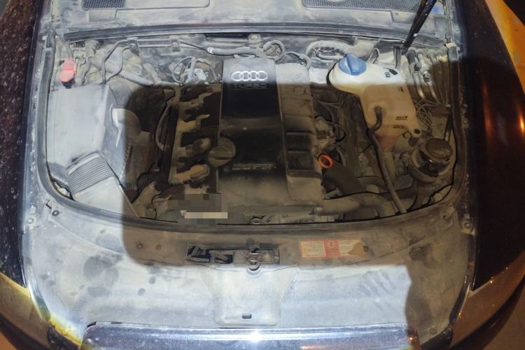 Used Audi A6L 2010 2.0 TFSI Automatic Standard Edition Engine Bay