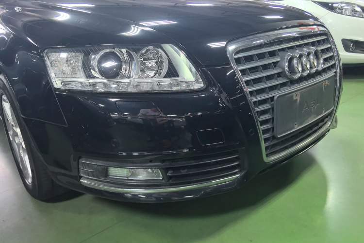 Used Audi A6L 2010 2.0 TFSI Automatic Standard Edition Exterior 8