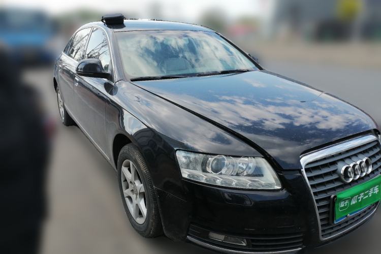 Used Audi A6L 2010 2.0 TFSI Automatic Standard Edition Front Right 45 Deg