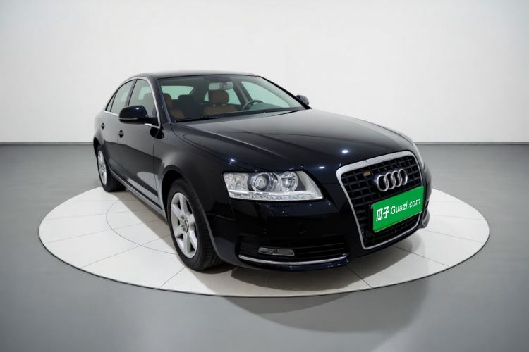 Used Audi A6L 2010 2.0 TFSI Automatic Standard Edition Front Right 45 Deg