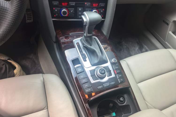 Used Audi A6L 2010 2.4L Comfort Edition Gear Lever