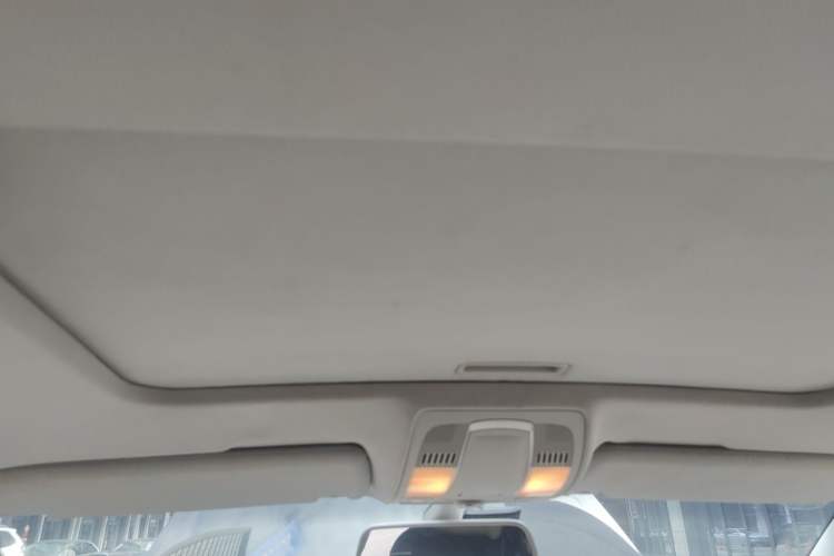 Used Audi A6L 2010 2.0 TFSI Automatic Standard Edition Headliner