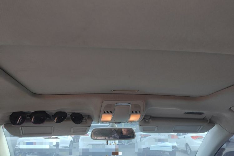 Used Audi A6L 2010 2.8 FSI Comfort Model Headliner