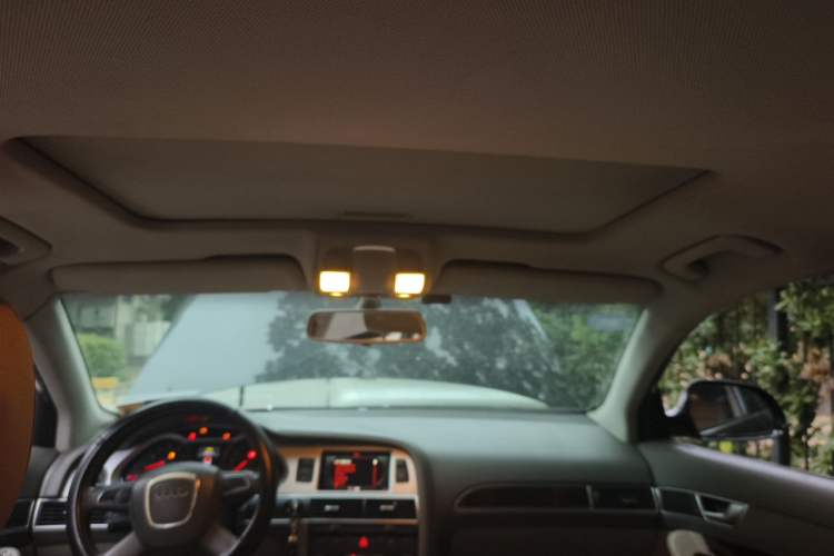 Used Audi A6L 2010 2.8 FSI Comfort Model Headliner