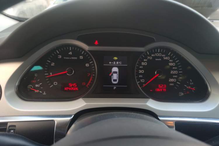 Used Audi A6L 2010 2.4L Technology Edition Instrument Cluster