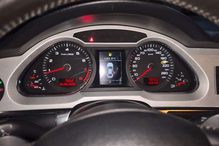 Used Audi A6L 2010 2.0 TFSI Automatic Standard Edition Instrument Cluster