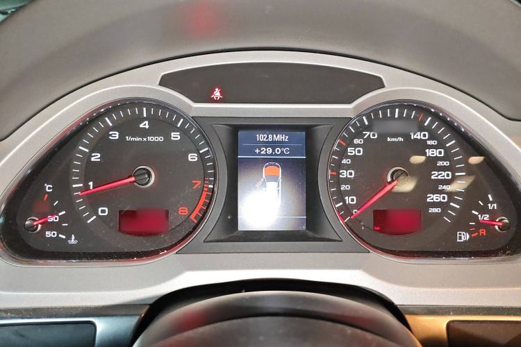 Used Audi A6L 2010 2.0 TFSI Automatic Standard Edition Instrument Cluster