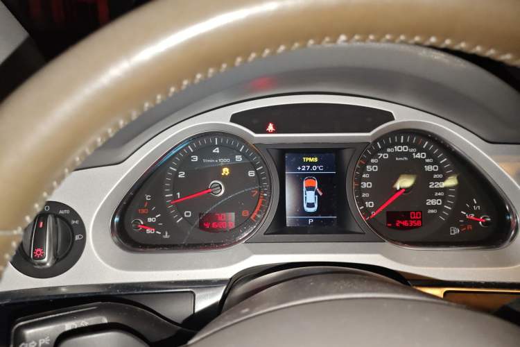 Used Audi A6L 2010 2.4L Comfort Edition Instrument Cluster