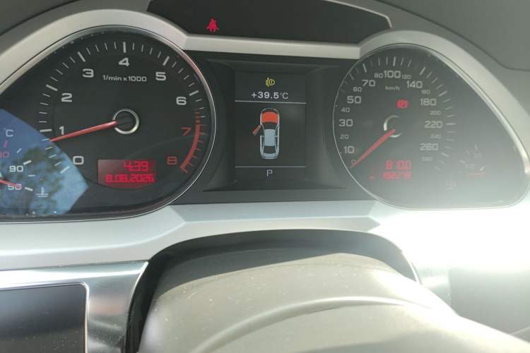 Used Audi A6L 2010 2.4L Comfort Edition Instrument Cluster