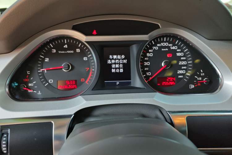 Used Audi A6L 2010 2.4L Luxury Edition Instrument Cluster