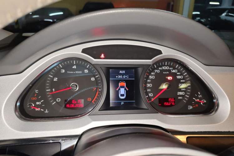 Used Audi A6L 2010 2.4L Technology Edition Instrument Cluster