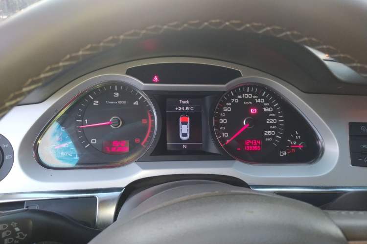 Used Audi A6L 2010 2.7 TDI Instrument Cluster