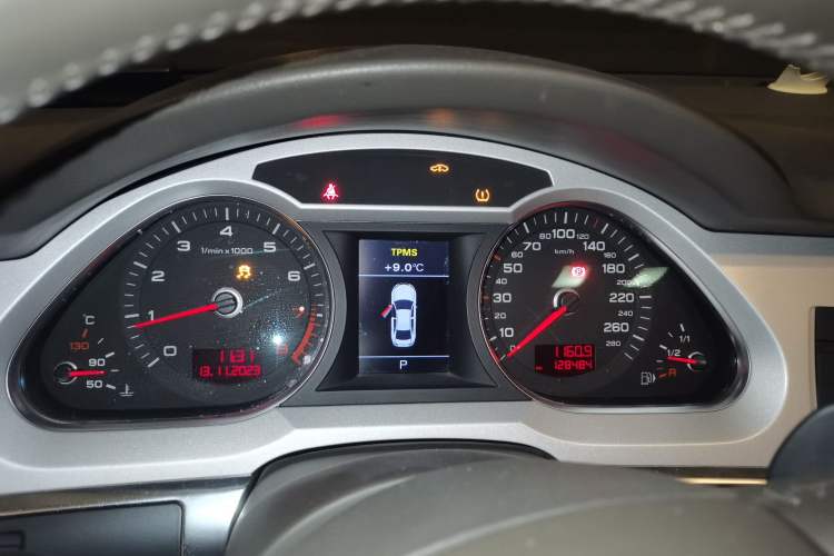 Used Audi A6L 2010 3.0 TFSI quattro Luxury Model Instrument Cluster