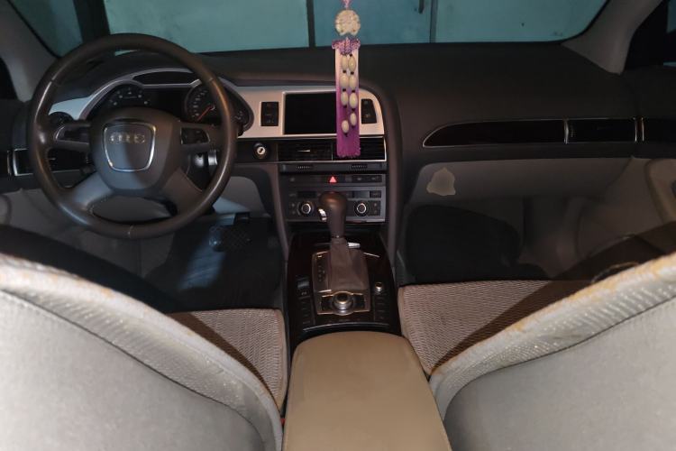 Used Audi A6L 2010 2.4L Technology Edition Interior 2