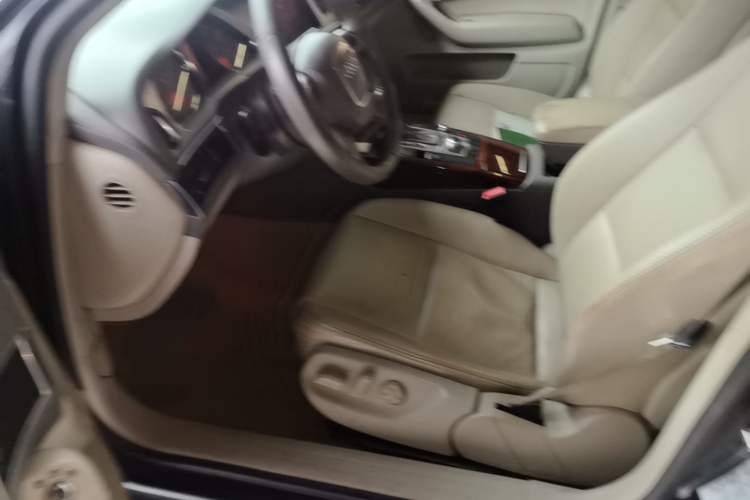Used Audi A6L 2010 2.4L Technology Edition Left Front Seat