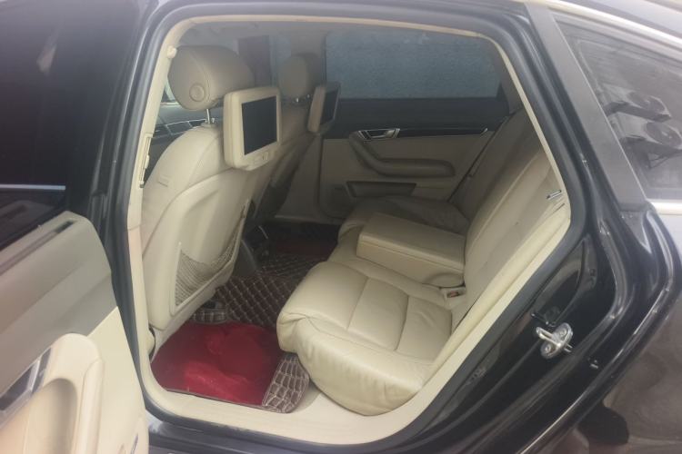 Used Audi A6L 2010 2.8 FSI quattro Luxury Model Left Rear Seat