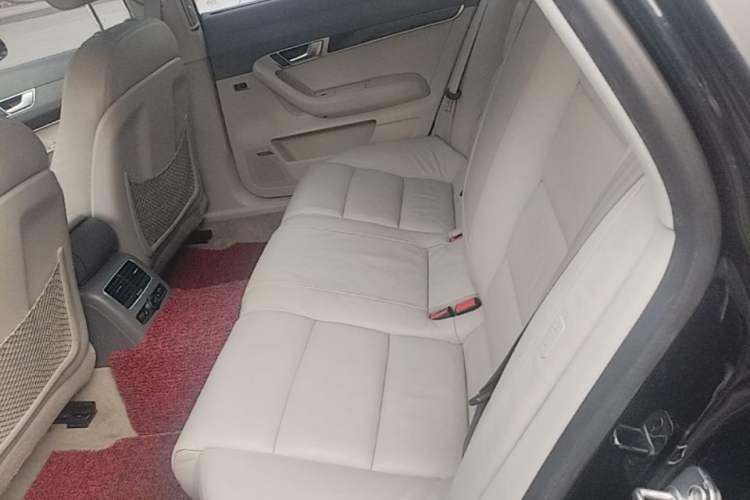 Used Audi A6L 2010 2.8 FSI Luxury Edition Left Rear Seat