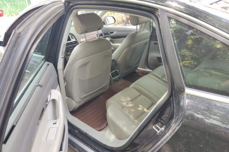 Used Audi A6L 2010 3.0 TFSI quattro Luxury Model Left Rear Seat