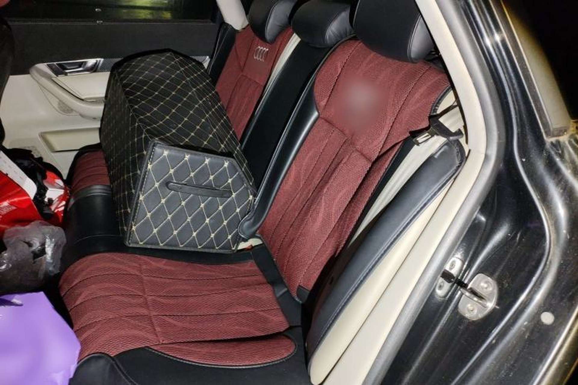 Used Audi A6L 2010 2.0 TFSI Automatic Standard Edition Left Rear Seat