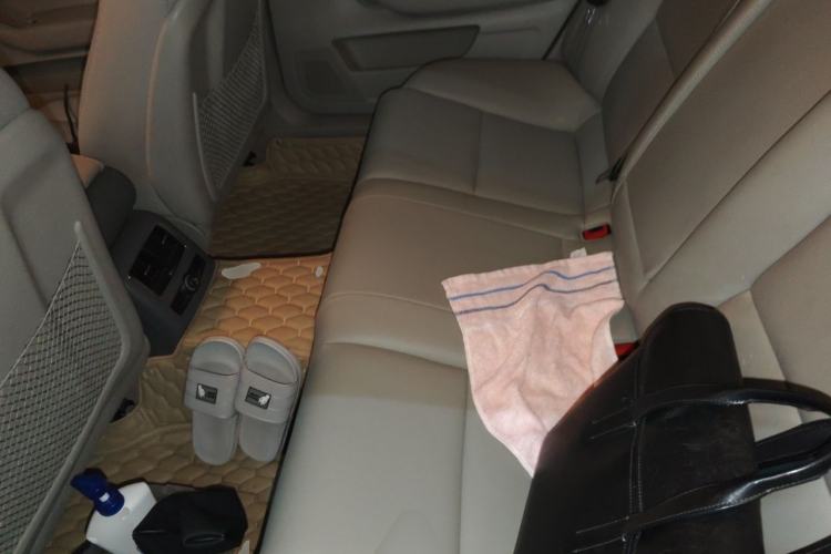 Used Audi A6L 2010 2.0 TFSI Automatic Standard Edition Left Rear Seat