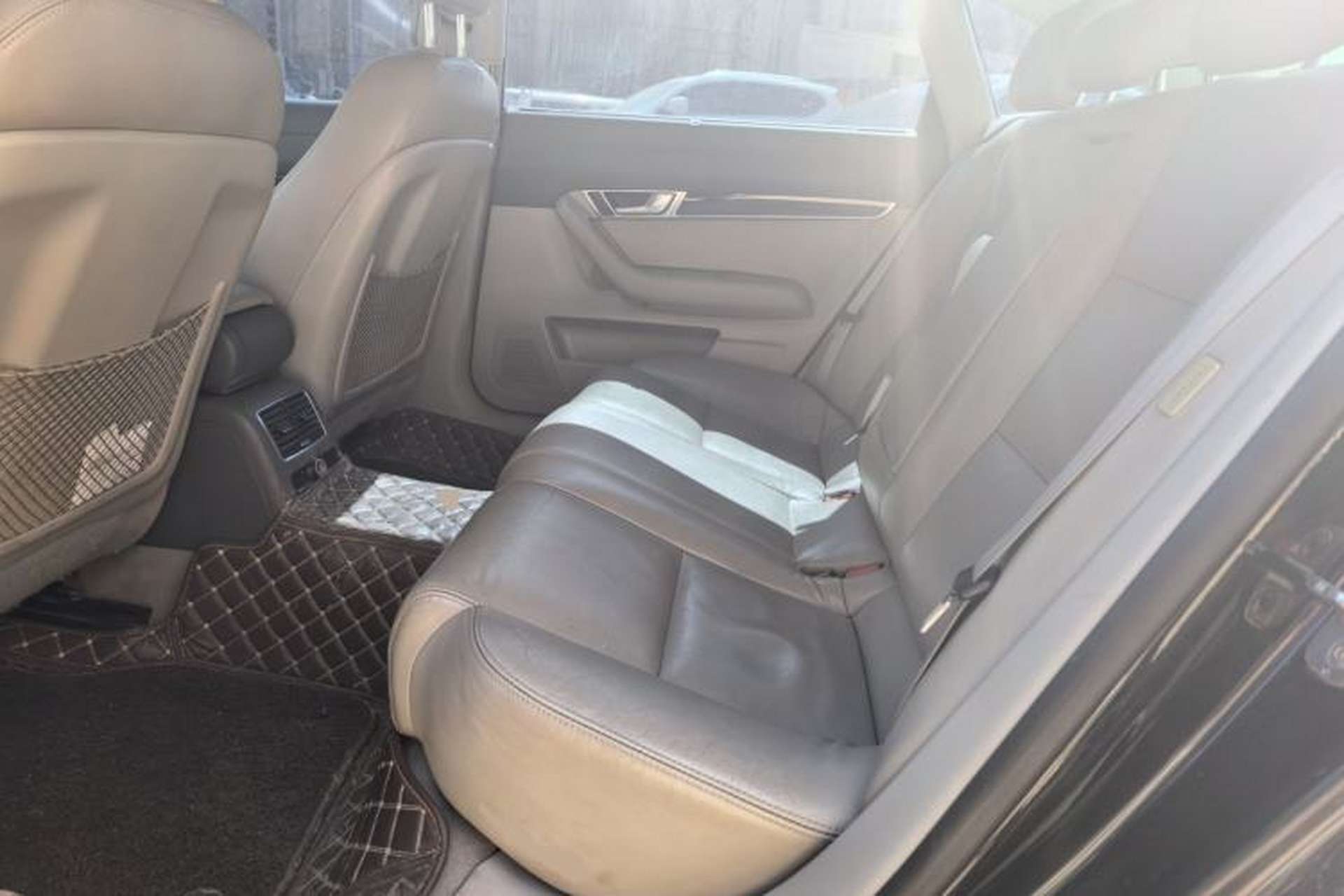 Used Audi A6L 2010 2.0 TFSI Automatic Standard Edition Left Rear Seat