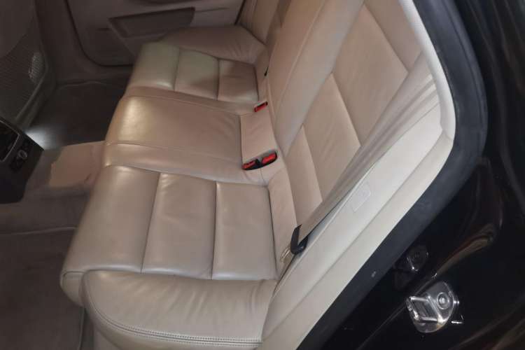 Used Audi A6L 2010 3.0 TFSI quattro Luxury Model Left Rear Seat