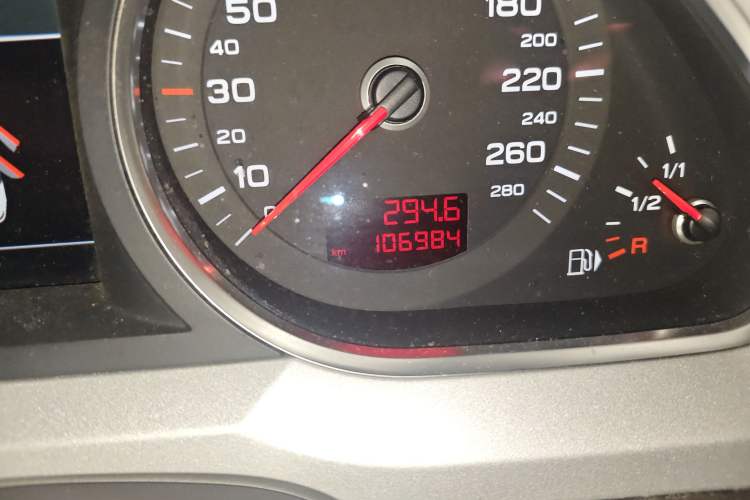 Used Audi A6L 2010 2.4L Technology Edition Odometer Close Up