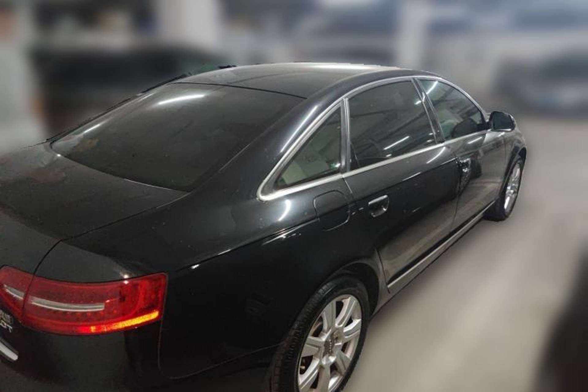 Used Audi A6L 2010 2.4L Comfort Edition Rear Right 45 Deg