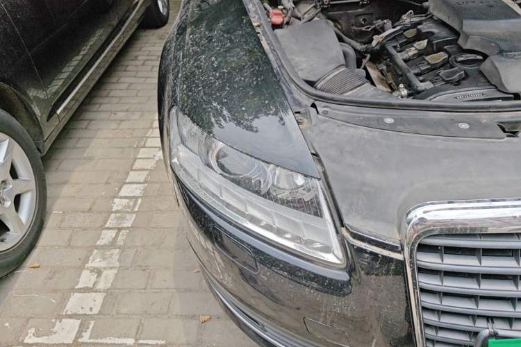 Used Audi A6L 2010 2.0 TFSI Automatic Standard Edition Right Front Headlight