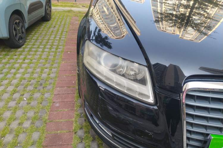Used Audi A6L 2010 2.7 TDI Right Front Headlight