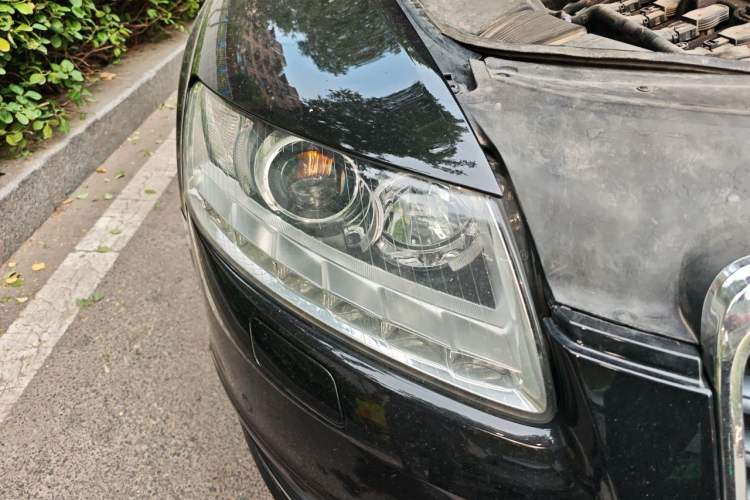 Used Audi A6L 2010 2.0 TFSI Base Version Right Front Headlight