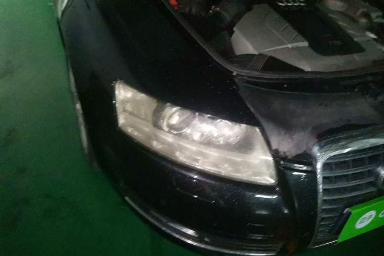 Used Audi A6L 2010 2.7 TDI Right Front Headlight