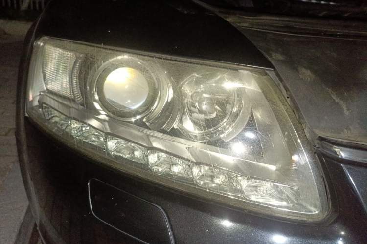 Used Audi A6L 2010 2.4L Comfort Edition Right Front Headlight