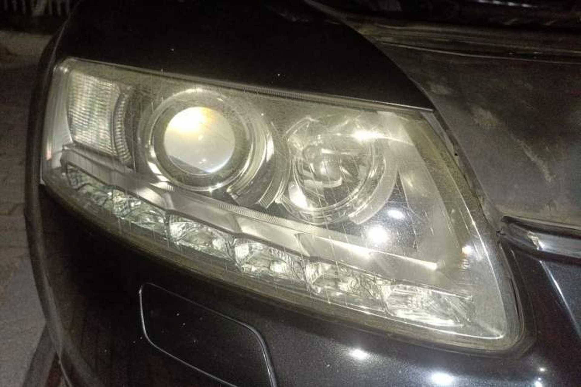 Used Audi A6L 2010 2.4L Comfort Edition Right Front Headlight