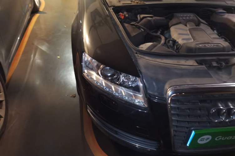 Used Audi A6L 2010 3.0 TFSI quattro Luxury Model Right Front Headlight