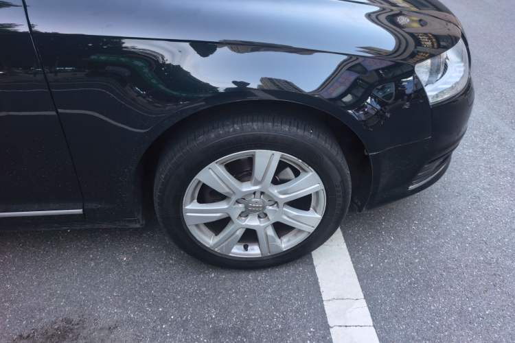 Used Audi A6L 2010 2.4L Comfort Edition Right Front Wheel Hub