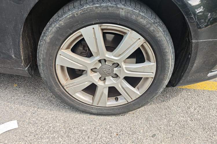 Used Audi A6L 2010 2.4L Technology Edition Right Front Wheel Hub