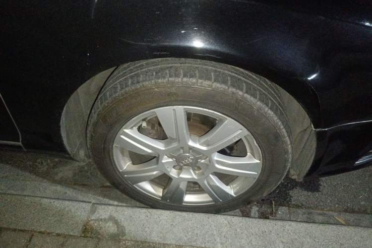 Used Audi A6L 2010 2.4L Comfort Edition Right Front Wheel Hub