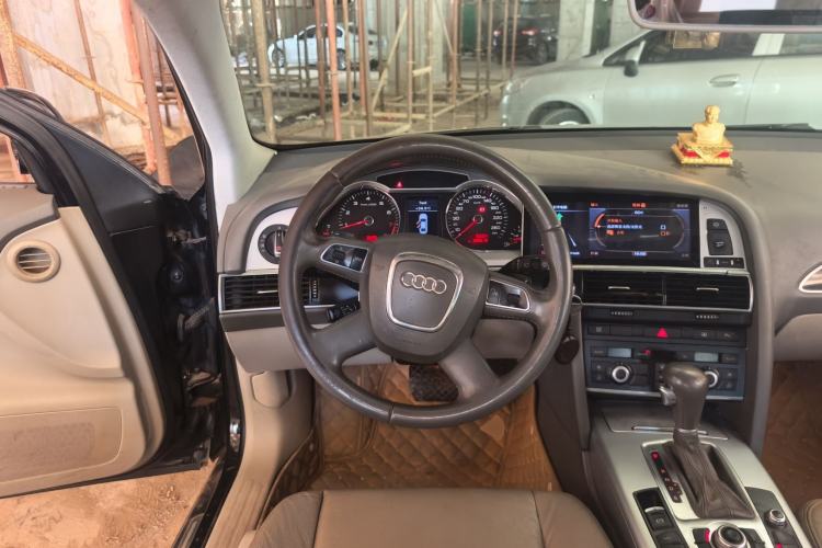 Used Audi A6L 2010 2.0 TFSI Automatic Standard Edition Steering Wheel