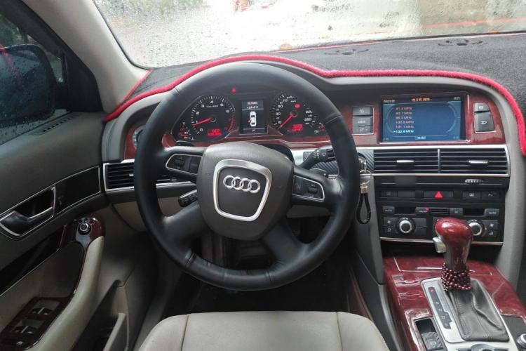 Used Audi A6L 2010 2.0 TFSI Automatic Standard Edition Steering Wheel