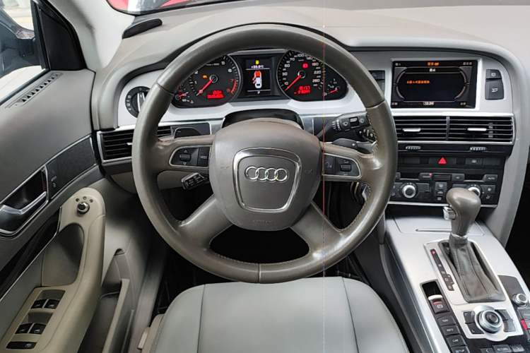 Used Audi A6L 2010 2.0 TFSI Automatic Standard Edition Steering Wheel