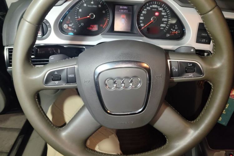 Used Audi A6L 2010 2.0 TFSI Automatic Standard Edition Steering Wheel