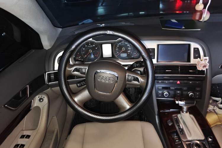 Used Audi A6L 2010 2.4L Technology Edition Steering Wheel