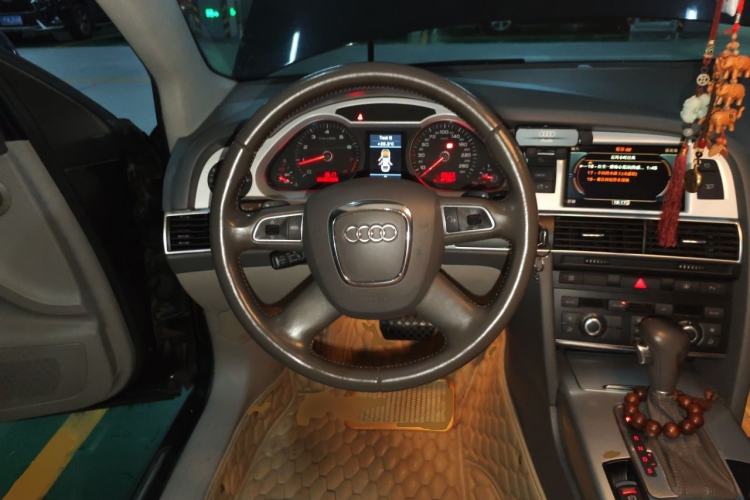 Used Audi A6L 2010 2.0 TFSI Automatic Standard Edition Steering Wheel